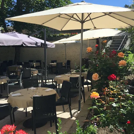 Restaurant La Boule D'or Ξενοδοχείο Barbezieux-Saint-Hilaire