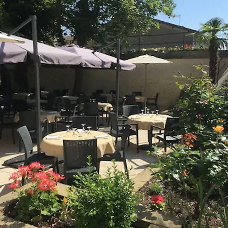 Restaurant La Boule D'or Ξενοδοχείο Barbezieux-Saint-Hilaire