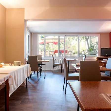Hotel Restaurant La Boule D'or