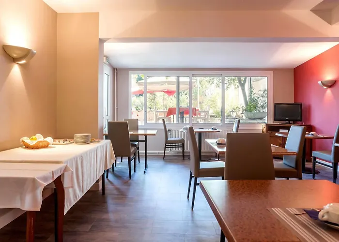 Hotel Restaurant La Boule D'or