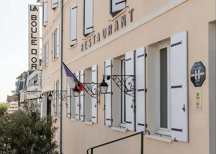 Hotel Restaurant La Boule D'or Barbezieux-Saint-Hilaire